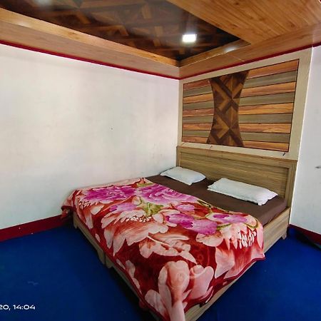 Hotel D Indian Kargil Bagian luar foto