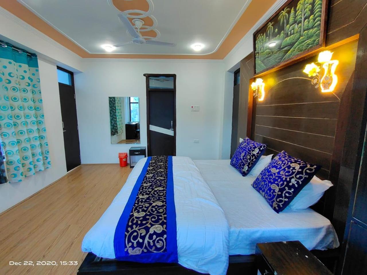 Hotel D Indian Kargil Bagian luar foto