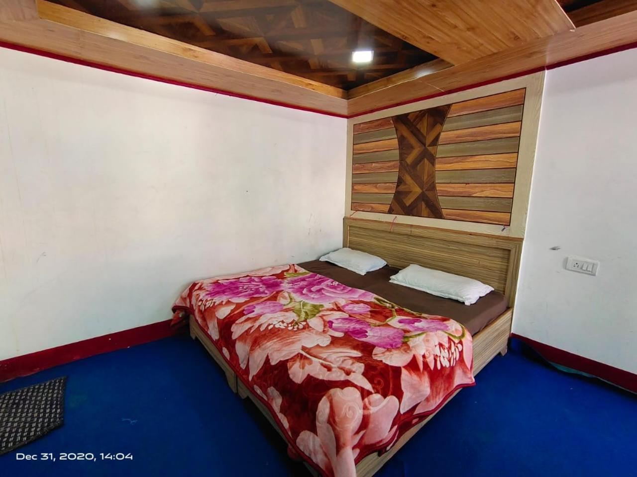 Hotel D Indian Kargil Bagian luar foto